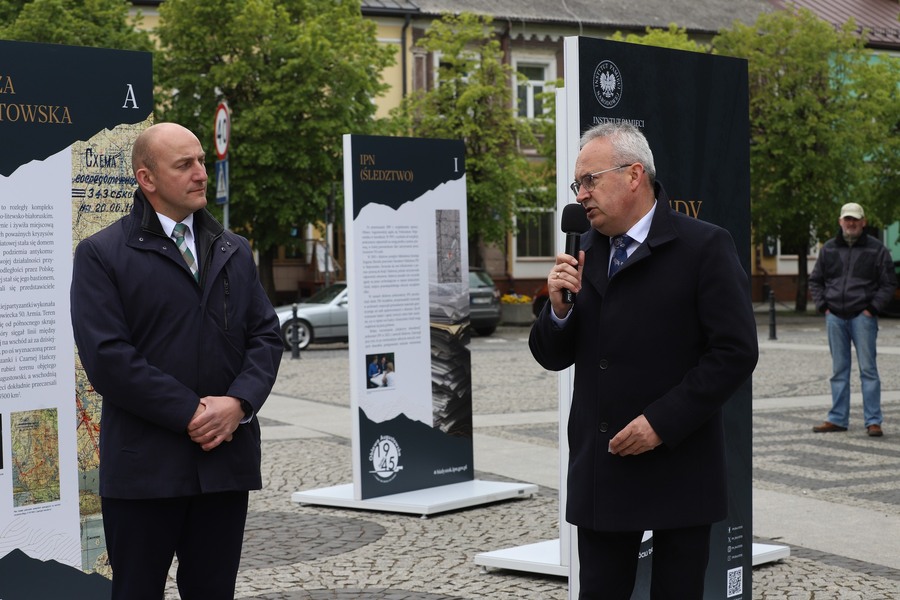 Otwarcie wystawy „...i nigdy nie wrócili do domu. Alfabet Obławy Augustowskiej” autorstwa Jarosława Wasilewskiego – 8 maja 2025, fot. Paula Prudziłowicz (IPN)