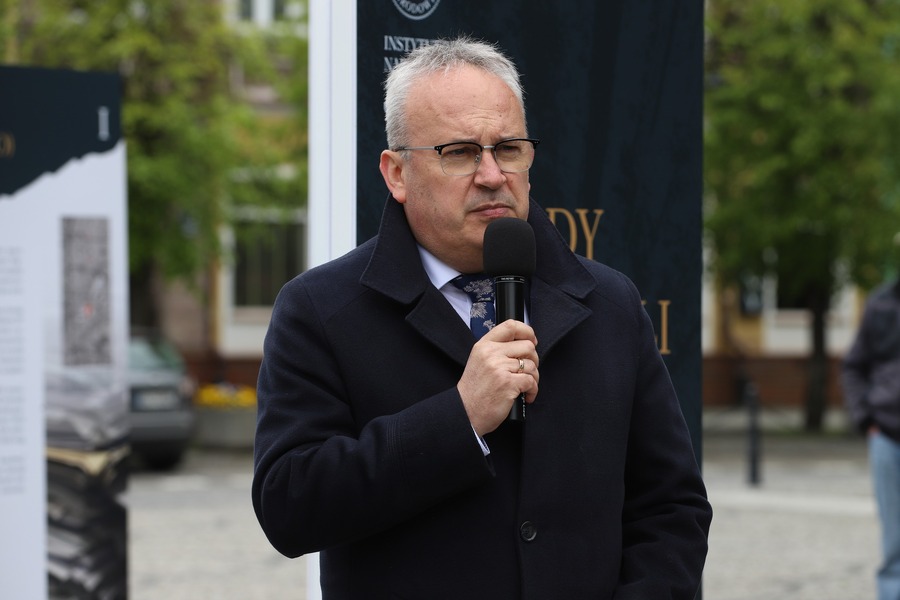 Otwarcie wystawy „...i nigdy nie wrócili do domu. Alfabet Obławy Augustowskiej” autorstwa Jarosława Wasilewskiego – 8 maja 2025, fot. Paula Prudziłowicz (IPN)