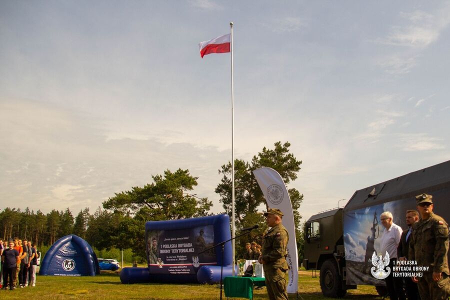 Podsumowanie trzeciej edycji projektu edukacyjnego „W służbie Ojczyźnie”, fot. 1 Podlaska Brygada Obrony Terytorialnej