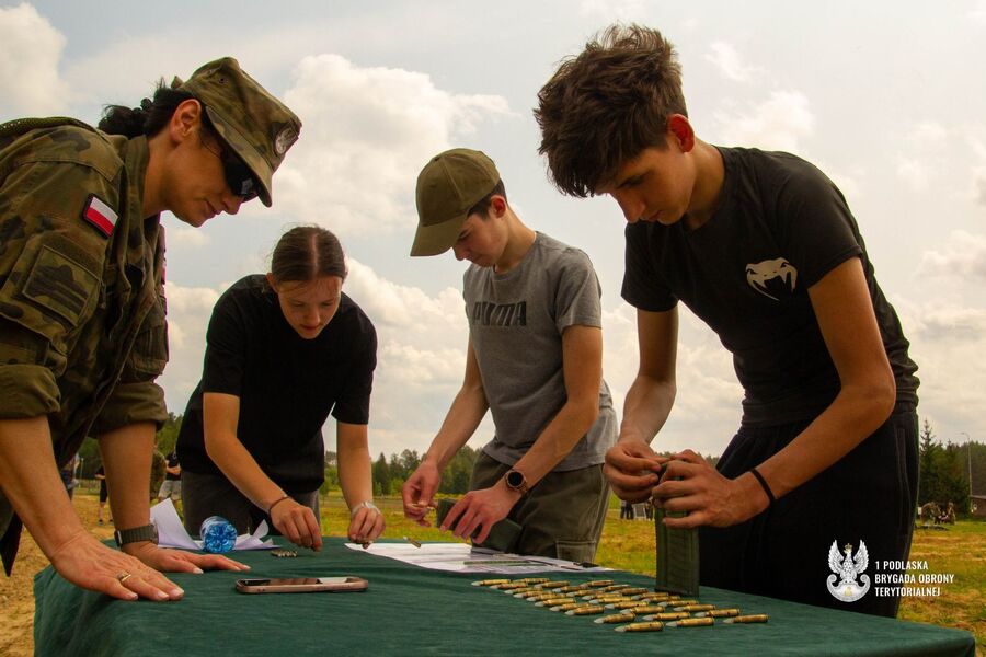 Podsumowanie trzeciej edycji projektu edukacyjnego „W służbie Ojczyźnie”, fot. 1 Podlaska Brygada Obrony Terytorialnej