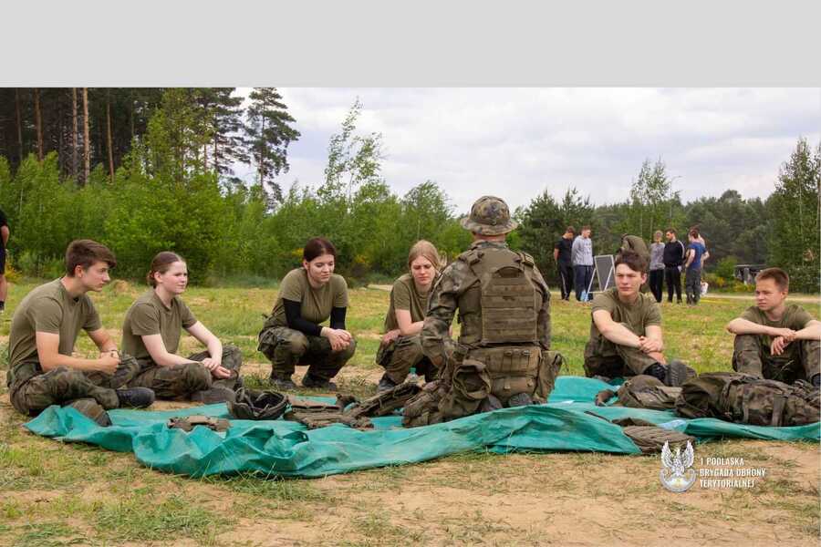 Podsumowanie trzeciej edycji projektu edukacyjnego „W służbie Ojczyźnie”, fot. 1 Podlaska Brygada Obrony Terytorialnej