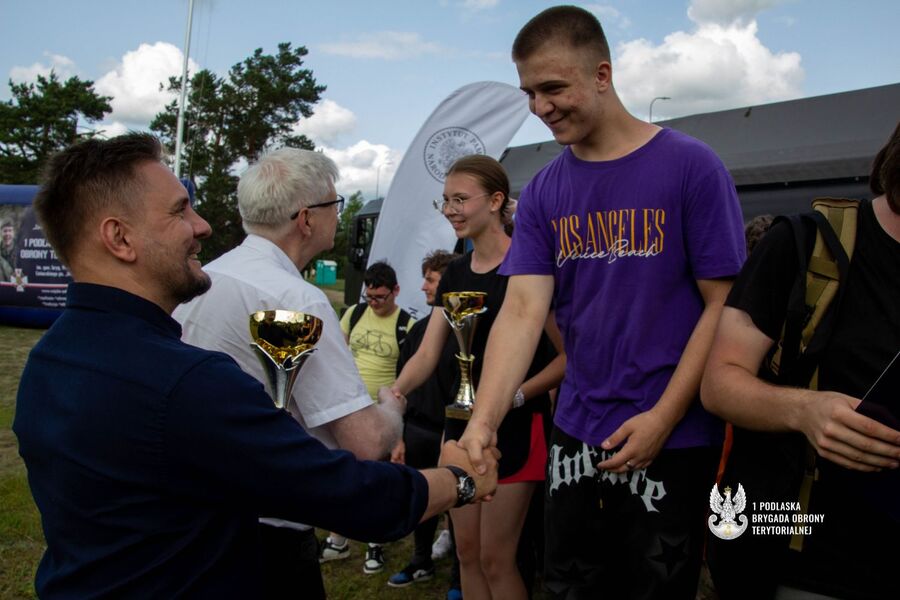 Podsumowanie trzeciej edycji projektu edukacyjnego „W służbie Ojczyźnie”, fot. 1 Podlaska Brygada Obrony Terytorialnej