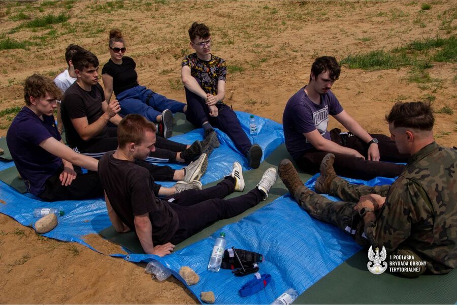 Podsumowanie trzeciej edycji projektu edukacyjnego „W służbie Ojczyźnie”, fot. 1 Podlaska Brygada Obrony Terytorialnej