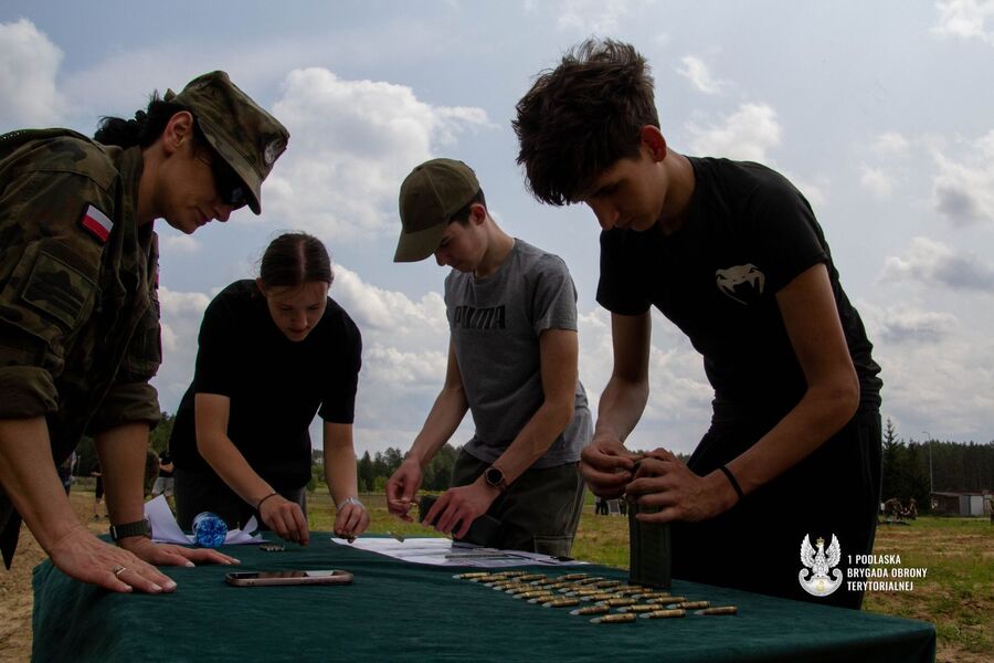 Podsumowanie trzeciej edycji projektu edukacyjnego „W służbie Ojczyźnie”, fot. 1 Podlaska Brygada Obrony Terytorialnej