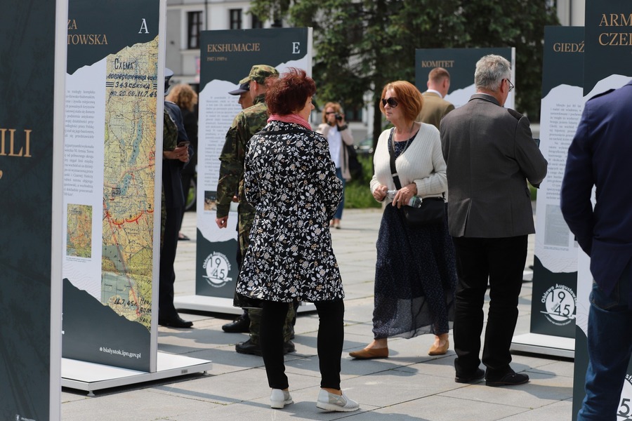 Otwarcie wystawy „… i nigdy nie wrócili do domu. Alfabet Obławy Augustowskiej” w Suwałkach – 10 czerwca 2025, fot. Paula Prudziłowicz (IPN)