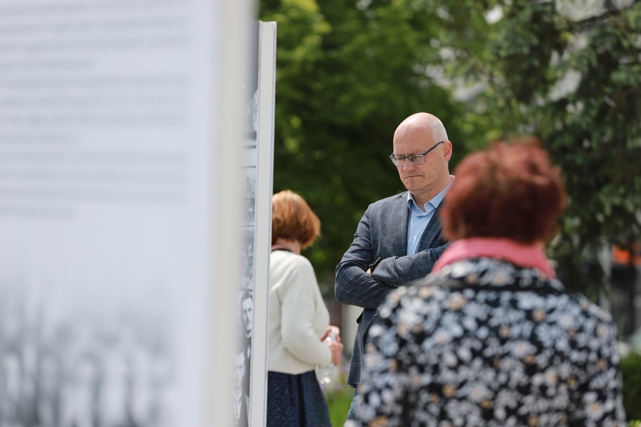 Otwarcie wystawy „… i nigdy nie wrócili do domu. Alfabet Obławy Augustowskiej” w Suwałkach – 10 czerwca 2025, fot. Paula Prudziłowicz (IPN)