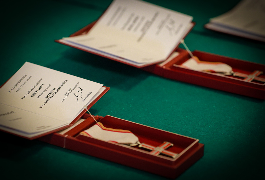 Uroczystość wręczenia działaczom opozycji antykomunistycznej Krzyży Wolności i Solidarności – 12 czerwca 2025, fot. Paula Prudziłowicz (IPN)