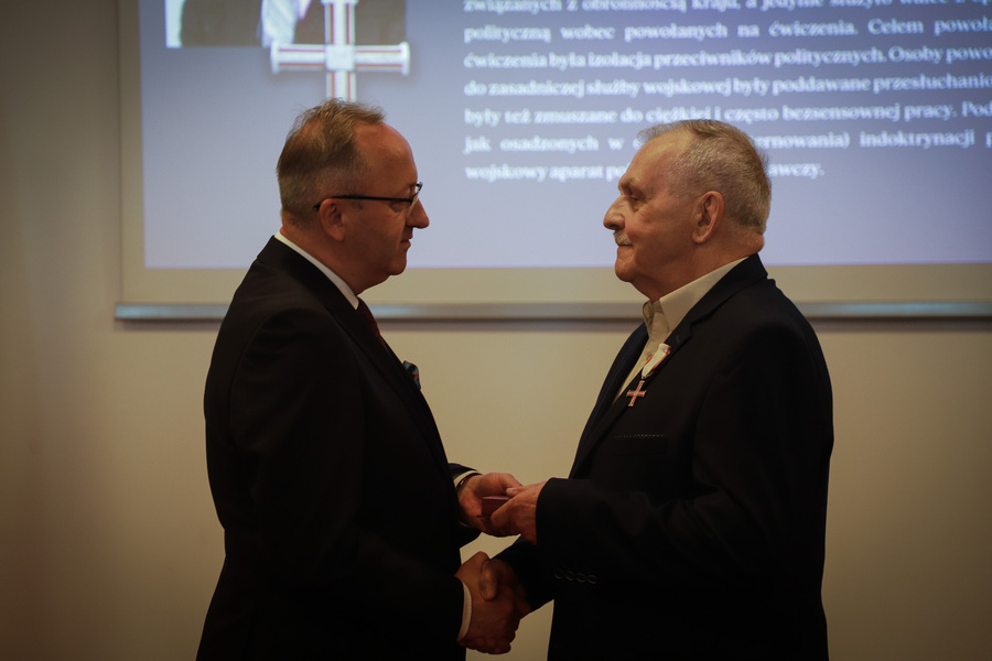 Uroczystość wręczenia działaczom opozycji antykomunistycznej Krzyży Wolności i Solidarności – 12 czerwca 2025, fot. Paula Prudziłowicz (IPN)