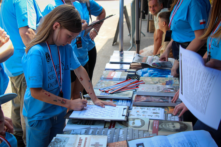 III Bieg Pamięci Ofiar Obławy Augustowskiej w Mikaszówce – 5 lipca 2025, fot. Damian Trzeciak (IPN)