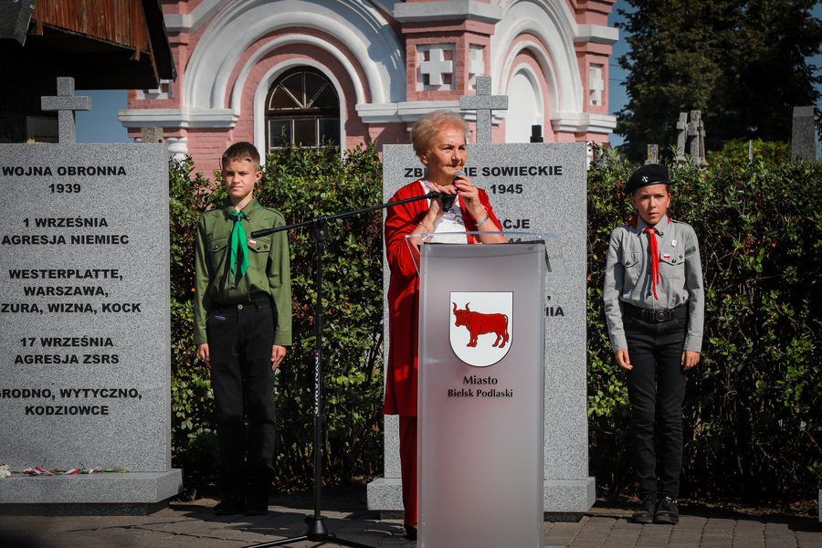 Uroczystość odsłonięcia i poświęcenia upamiętnienia Polskiej Drogi Krzyżowej w Bielsku Podlaskim – 5 września 2025, fot. Paula Prudziłowicz (IPN)