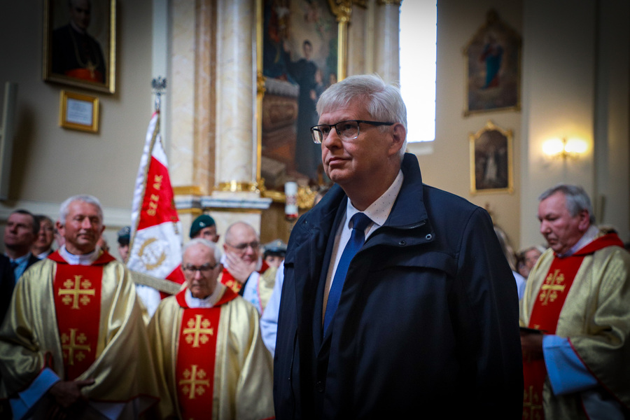 Odsłonięcie „Serca dla Inki” w Sanktuarium Maryjnym w Różanymstoku – wyjątkowego upamiętnienia Danuty Siedzikówny „Inki”, sanitariuszki 5. Wileńskiej Brygady Armii Krajowej – 28 września 2025, fot.  Paula Prudziłowicz (IPN)