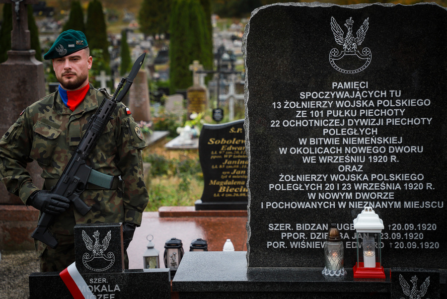 Odsłonięcie i poświęcenie miejsca pamięci z okazji 105. rocznicy operacji niemeńskiej w Nowym Dworze – 12 października 2025, fot. Paula Prudziłowicz (IPN)