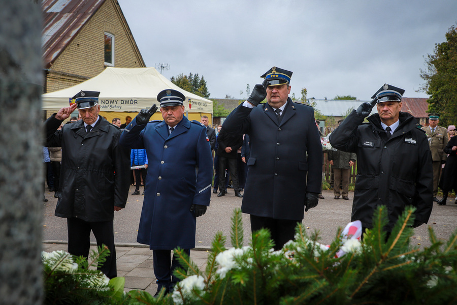 Odsłonięcie i poświęcenie miejsca pamięci z okazji 105. rocznicy operacji niemeńskiej w Nowym Dworze – 12 października 2025, fot. Paula Prudziłowicz (IPN)