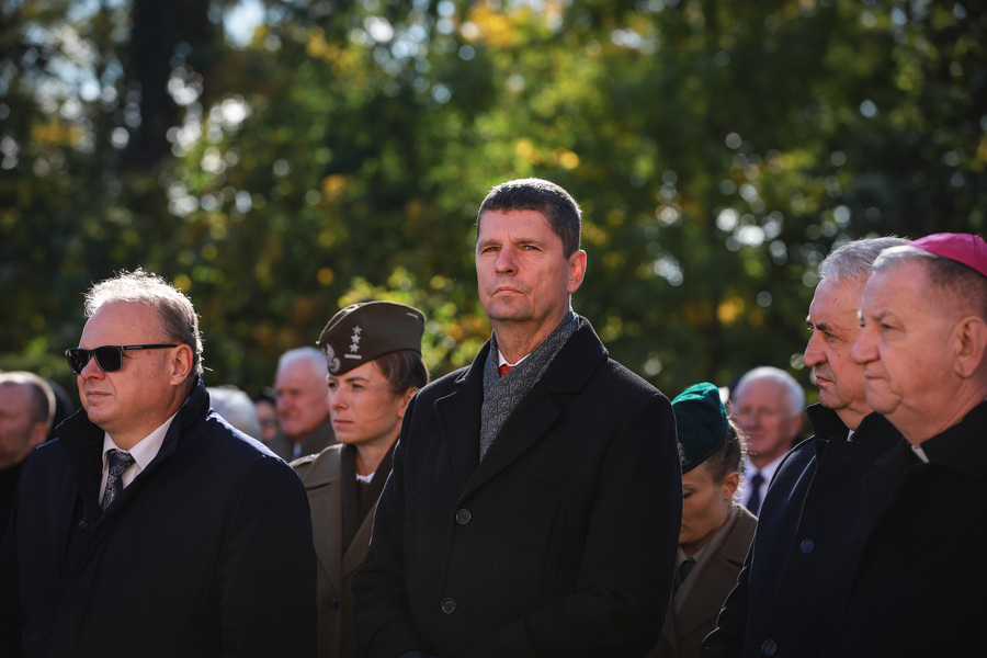 Narodowy Dzień Duchownych Niezłomnych – odsłonięcie muralu upamiętniającego ks. Franciszka Blachnickiego (24.03.1921–27.02.1987) ufundowanego przez Instytut Pamięci Narodowej – 19 października 2025, fot. Paula Prudziłowicz (IPN)