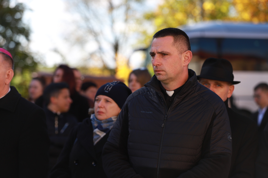 Narodowy Dzień Duchownych Niezłomnych – odsłonięcie muralu upamiętniającego ks. Franciszka Blachnickiego (24.03.1921–27.02.1987) ufundowanego przez Instytut Pamięci Narodowej – 19 października 2025, fot. Paula Prudziłowicz (IPN)