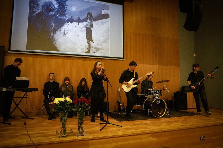 Gala VIII edycji Konkursu Poetyckiego „Historia najnowsza Polski w poezji dzieci i młodzieży” – 28 października 2025, fot. Paula Prudziłowicz (IPN)