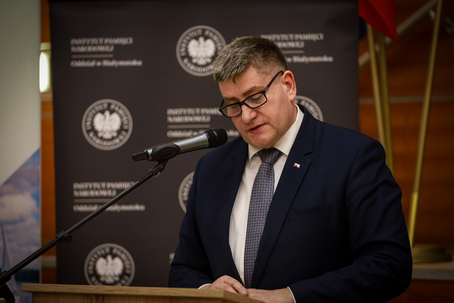 Uroczystość oznaczenia i poświęcenia grobów mjr. Antoniego Karpa oraz ppor. Jakuba Sturgulewskiego, weteranów walk o wolność i niepodległość Polski – 11 lutego 2026, fot. Paula Prudziłowicz (IPN)