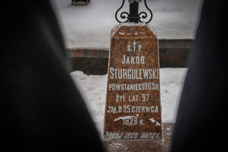 Uroczystość oznaczenia i poświęcenia grobów mjr. Antoniego Karpa oraz ppor. Jakuba Sturgulewskiego, weteranów walk o wolność i niepodległość Polski – 11 lutego 2026, fot. Paula Prudziłowicz (IPN)