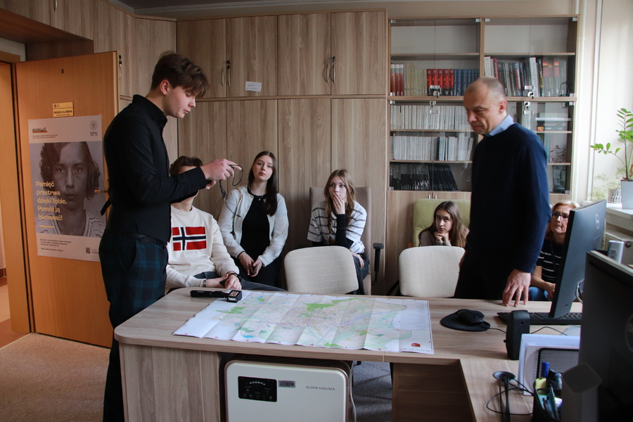 Odwiedziny uczniów II Liceum Ogólnokształcącego im. Księżnej Anny z Sapiehów Jabłonowskiej w Białymstoku – 26 lutego 2026