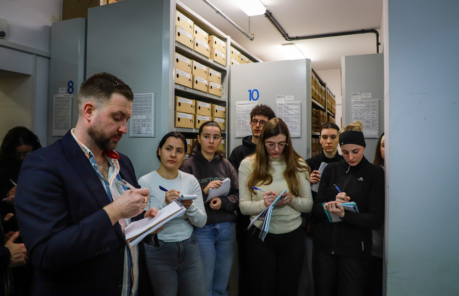 Odwiedziny przedstawicieli organizacji Yahad-in Unum oraz grupy studentów i profesorów z Uniwersytetu w Albi we Francji – 10 marca 2026, fot. Paula Prudziłowicz (IPN)