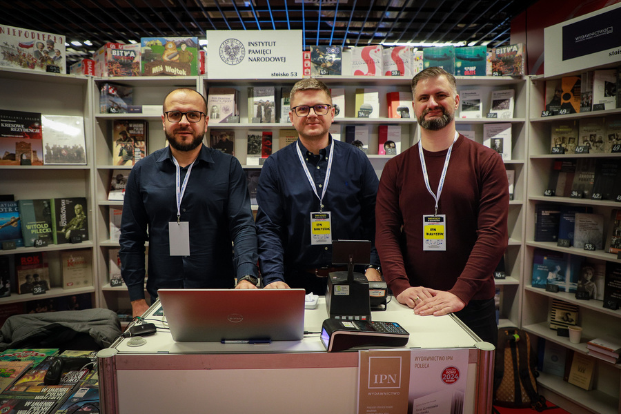 Oddział Instytutu Pamięci Narodowej w Białymstoku na Wojskowych Targach Służby i Pracy – 17 kwietnia 2026, fot. Paula Prudziłowicz (IPN)