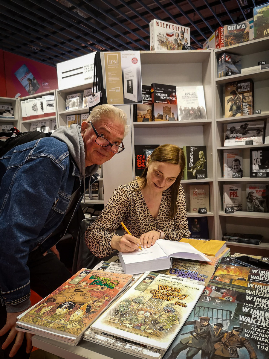 Oddział Instytutu Pamięci Narodowej w Białymstoku na Wojskowych Targach Służby i Pracy – 17 kwietnia 2026, fot. Paula Prudziłowicz (IPN)