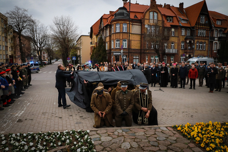 Ełcki Marsz Katyński – Katyński Marsz Cieni, zorganizowany w ramach obchodów Dnia Pamięci Ofiar Zbrodni Katyńskiej – 19 kwietnia 2026, fot. Paula Prudziłowicz (IPN)