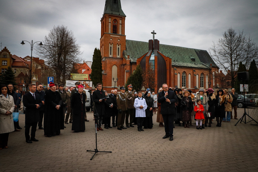 Ełcki Marsz Katyński – Katyński Marsz Cieni, zorganizowany w ramach obchodów Dnia Pamięci Ofiar Zbrodni Katyńskiej – 19 kwietnia 2026, fot. Paula Prudziłowicz (IPN)