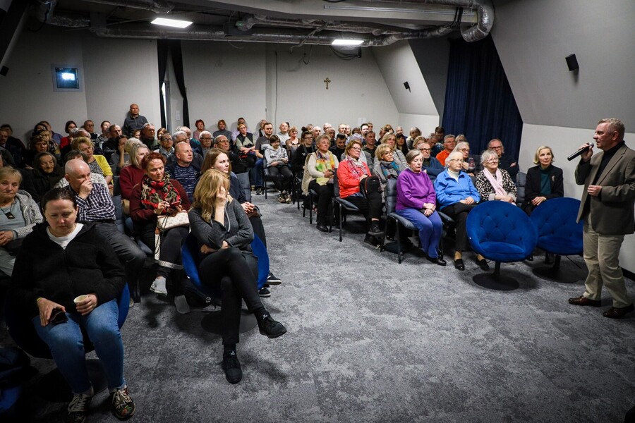 Projekcja pierwszego odcinka serialu dokumentalnego pt. „Szlak Nadziei. Bitwa o Monte Cassino” – 29 kwietnia 2026, fot. Paula Prudziłowicz (IPN)