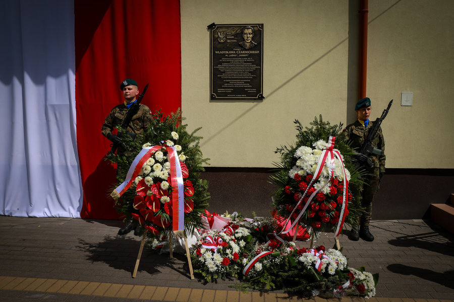 Odsłonięcie tablicy upamiętniającej Władysława Czarneckiego ps. „Luśnia”, „Narbutt” – 15 maja 2026, fot. Paula Prudziłowicz (IPN)