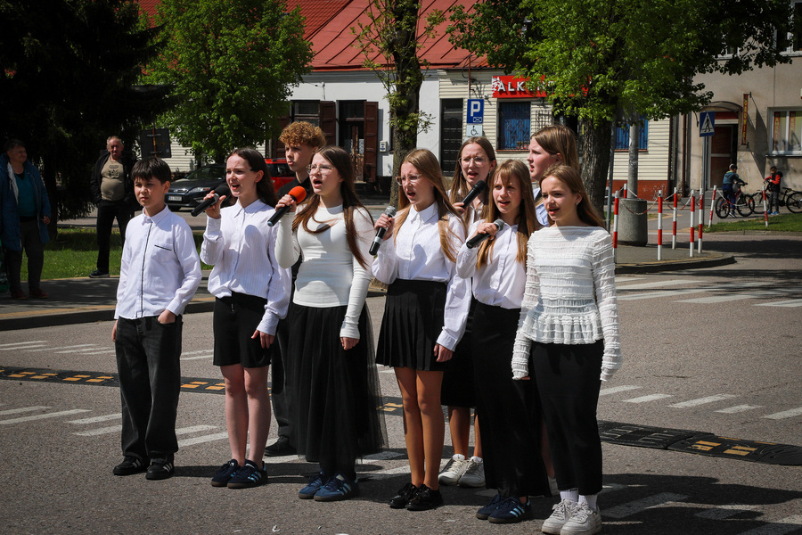 Odsłonięcie tablicy upamiętniającej Władysława Czarneckiego ps. „Luśnia”, „Narbutt” – 15 maja 2026, fot. Paula Prudziłowicz (IPN)