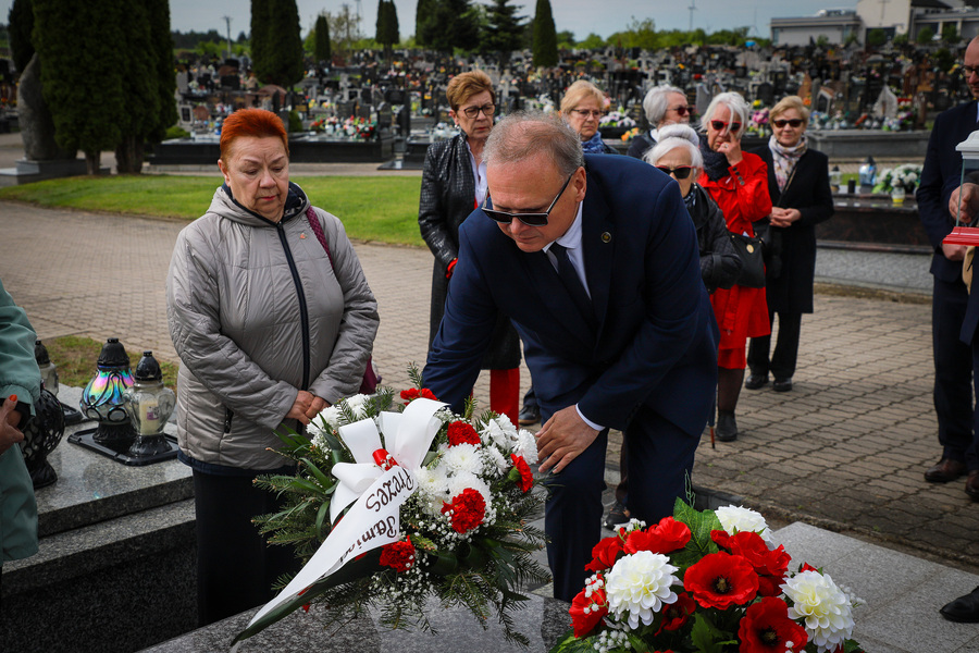 Odsłonięcie i poświęcenie tablicy memoratywnej poświęcone Żołnierzom 2. Korpusu Polskiego – Synom Ziemi Grajewskiej – 18 maja 2026, fot. Paula Prudziłowicz (IPN)