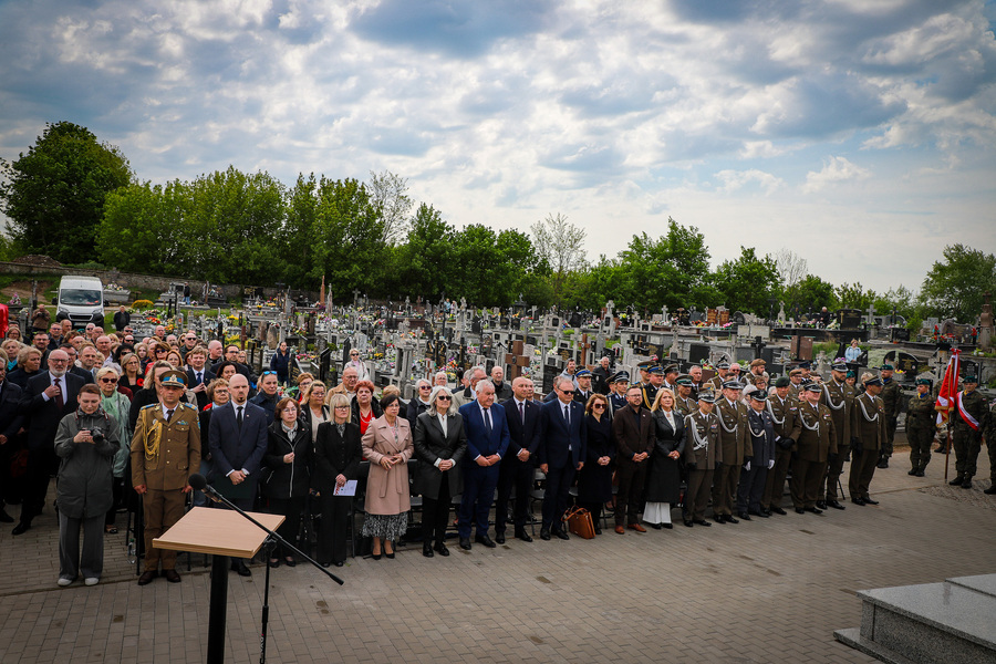 Odsłonięcie i poświęcenie tablicy memoratywnej poświęcone Żołnierzom 2. Korpusu Polskiego – Synom Ziemi Grajewskiej – 18 maja 2026, fot. Paula Prudziłowicz (IPN)