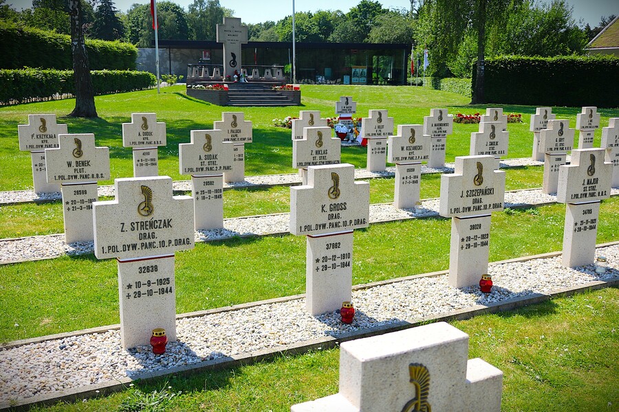 Śladami gen. Stanisława Maczka – wyjazd edukacyjny do Francji, Belgii, Holandii – 25-29 maja 2026, fot. Teresa Dzięgielewska (IPN)