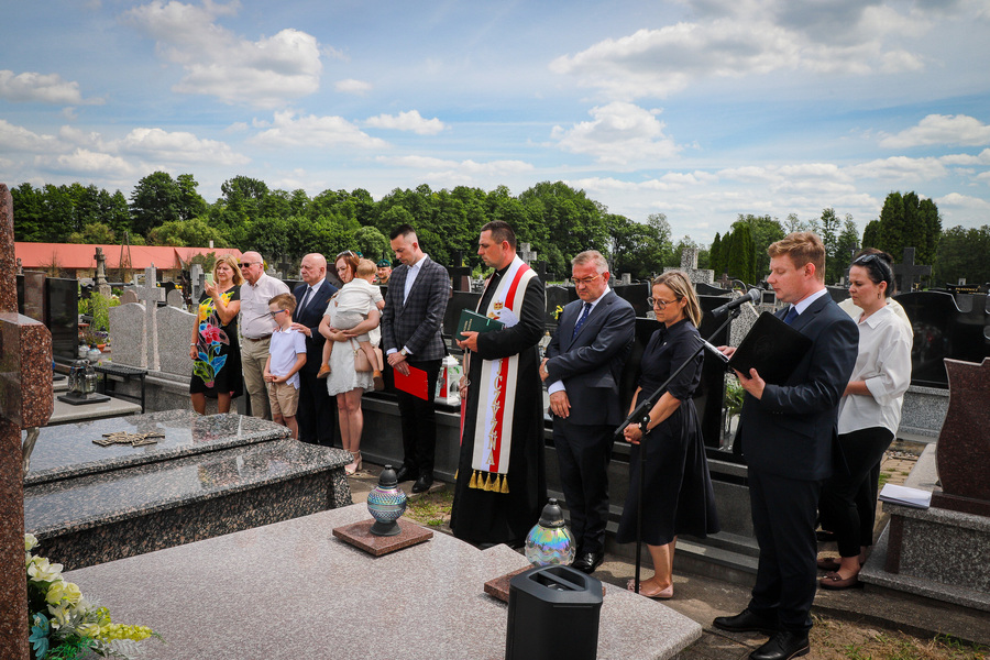 Uroczystość oznaczenia mogiły śp. Jana Tureckiego ,,Olszyny” tabliczką grób weterana w Choroszczy – 24 czerwca 2026, fot. Paula Prudziłowicz (IPN)