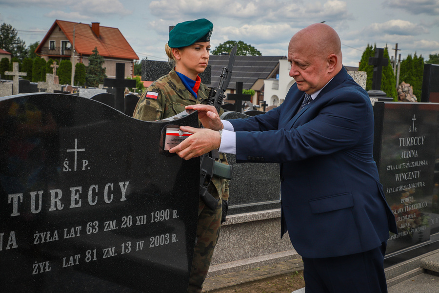 Uroczystość oznaczenia mogiły śp. Jana Tureckiego ,,Olszyny” tabliczką grób weterana w Choroszczy – 24 czerwca 2026, fot. Paula Prudziłowicz (IPN)