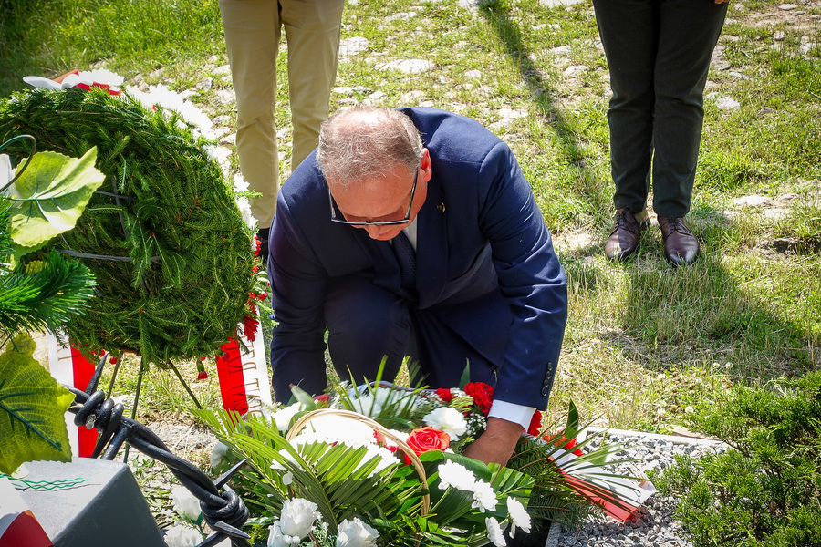 Uroczyste obchody 82. rocznicy operacji „Ostra Brama”. Uroczystości na cmentarzu w Kalwarii Wileńskiej oraz Krawczunach – 13 lipca 2026