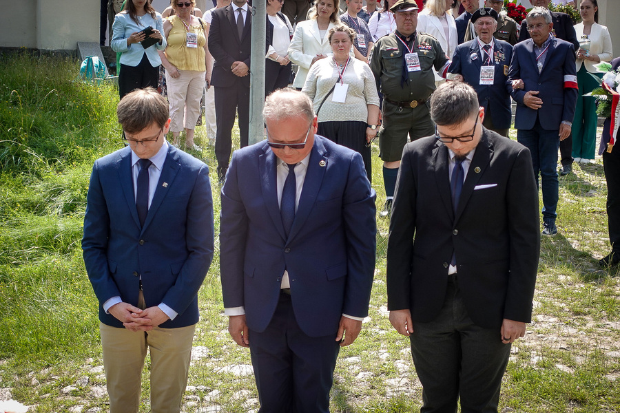 Uroczyste obchody 82. rocznicy operacji „Ostra Brama”. Uroczystości na cmentarzu w Kalwarii Wileńskiej oraz Krawczunach – 13 lipca 2026
