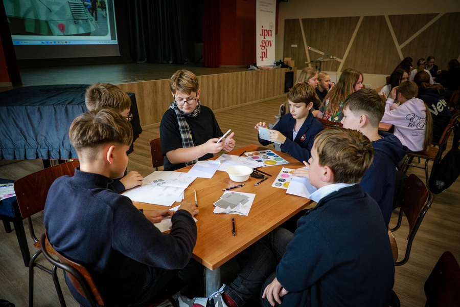 Zajęcia edukacyjne w Gimnazjum im. Jana Śniadeckiego w Solecznikach – 26 października 2026, fot. Paula Prudziłowicz (IPN)