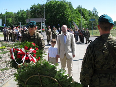 Oddział IPN w Białymstoku reprezentował Przemysław Czyżewski wraz z synem