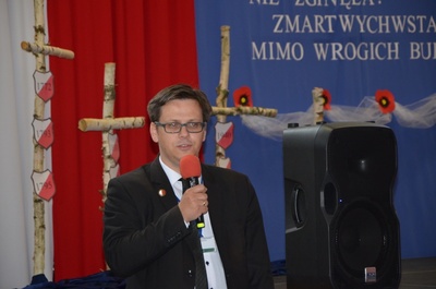 Naczelnik OBEN dr Paweł Warot