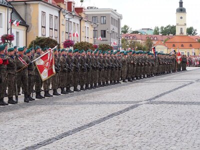 Kompanie honorowe wystawiły: 18. Białostocki Pułk Rozpoznawczy i 1. Białostocka Brygada Wojsk Obrony Terytorialnej