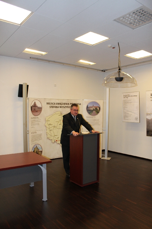 O Zbrodni Katyńskiej opowiedział Piotr Łapiński