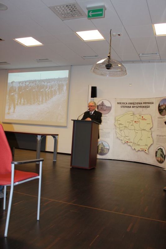 O losach żołnierzy-górników opowiedział Andrzej Muczyński z OBEP