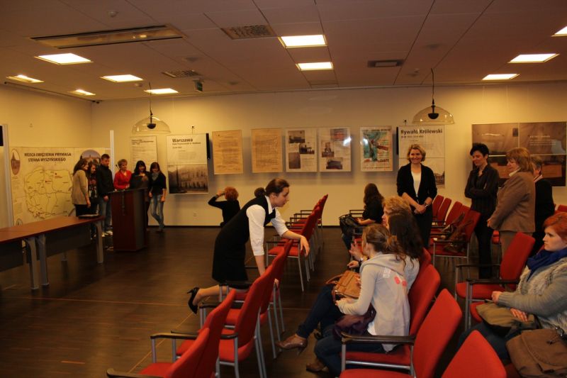 Młodzież miała wiele pytań dotyczących wyjazdu