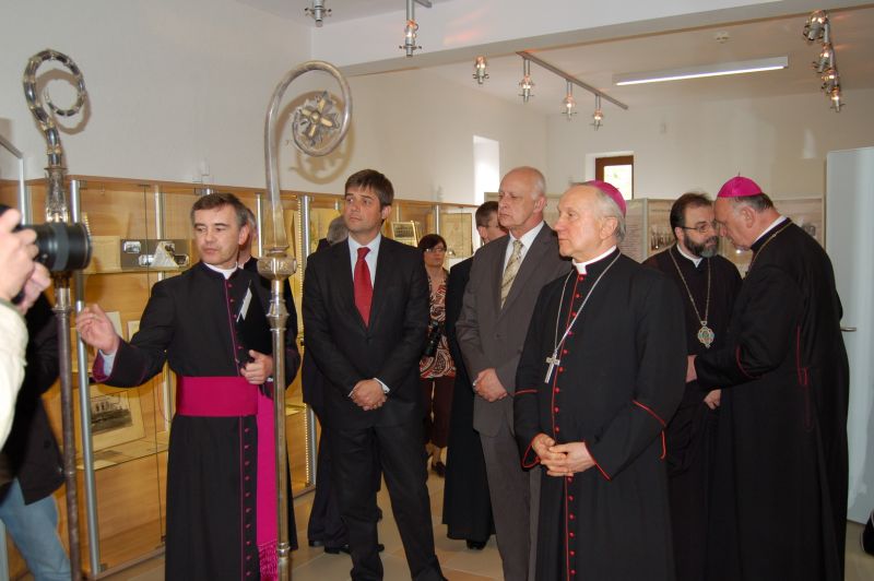 Wystawę zwiedziło wielu oficjalnych gości