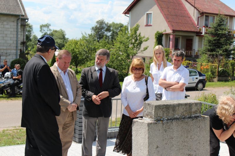 Wizyta w miejscu pamięci w Radziłowie