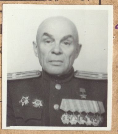 Stanisław Waupszasow, delegowany w 1945 r. na Litwę szef pionu IV Zarządu NKGB w Moskwie (dywersja pozafrontowa; likwidacje, oddziały „pozorowane