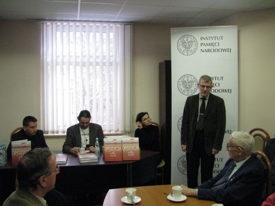 Dr Waldemar Wilczewski wita gości