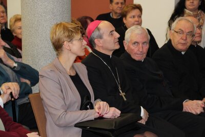 W otwarciu wziął udział JE. Ks. Henryk Ciereszko, biskup pomocniczy Archidiecezji Białostockiej